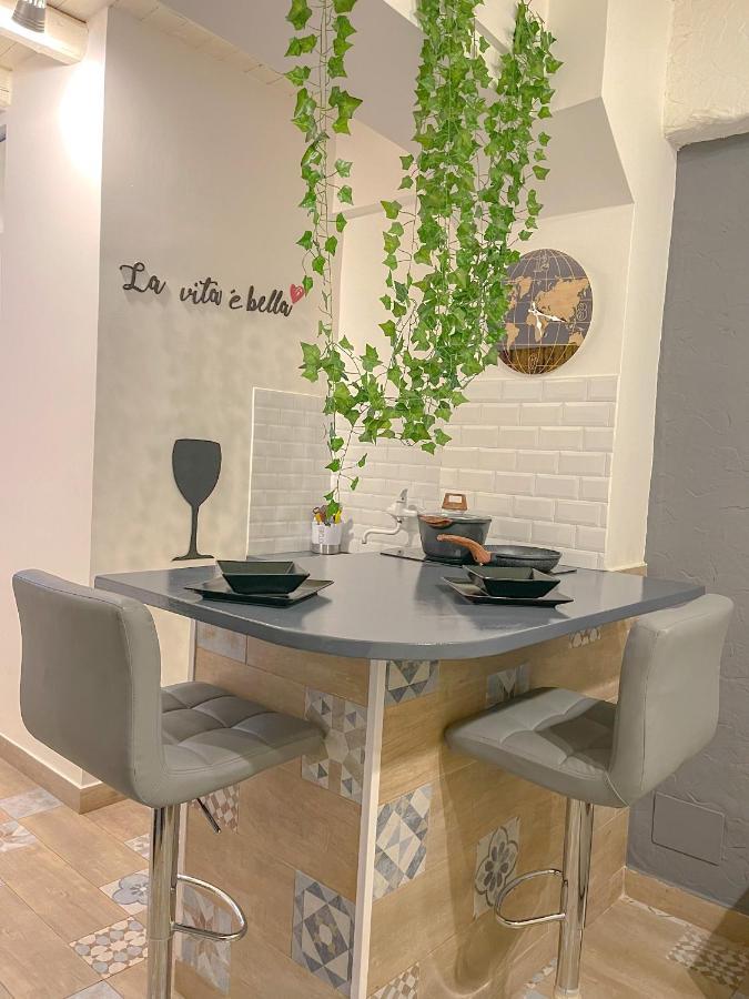Giusino Home - Centro Storico Палермо Екстериор снимка